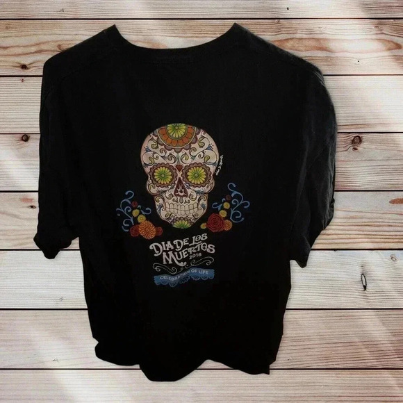 C PORT AND COMPANY SIZE 2X BLACK TEE DIA DE LOS MUERTOS 2016 - Picture 3 of 3